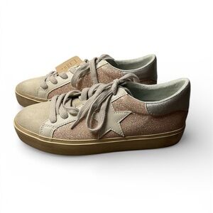 Shu Shop NWT Reba Sneakers Champagne Glitter Womens Size 9